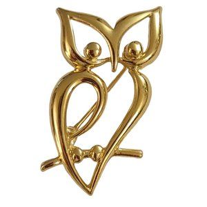 Trifari Crown Over T Gold Tone Open Owl Brooch Pin, Signed K942